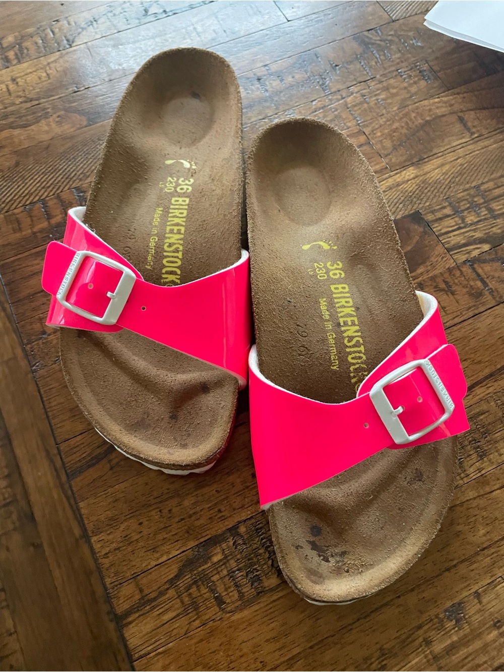 Birkenstock Madrid in Neon Pink